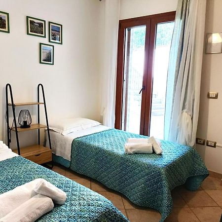 Giarranas House - Apartment With Coutyard Villacidro Luaran gambar
